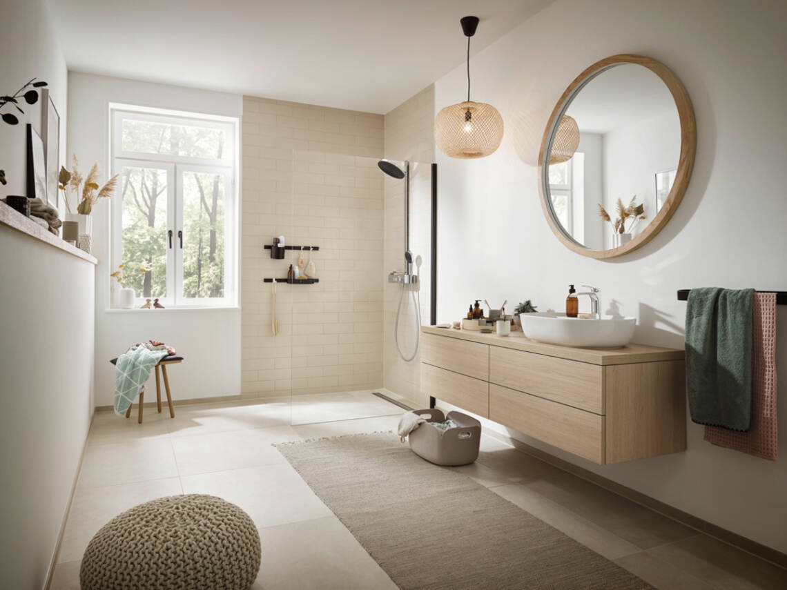 pulsify-s-showerpipe-vivenis-light-modern-bathroom-ambiance_4x3