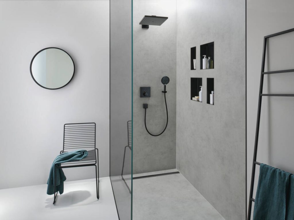 raindance-select-s-shower-select-matte-black-b-w-bathroom_ambiance_4x3